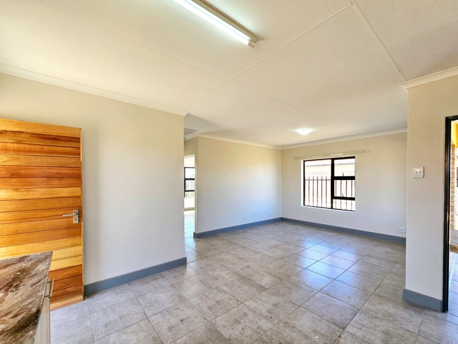 2 Bedroom Property for Sale in Heidedal Free State